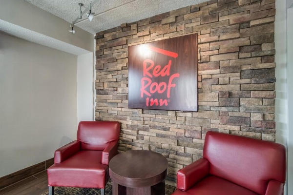 Red Roof Inn Columbia East - Fort Jackson image 11